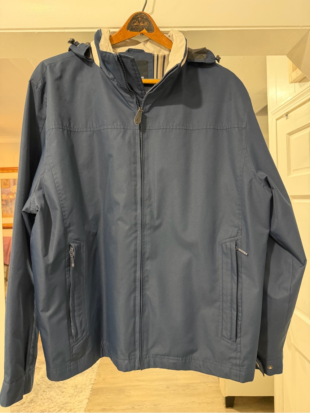 Man’s London Fog Navy Lightweight Hooded Shirt Jacket.